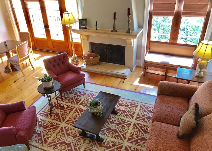 Calipaso Winery & Villa