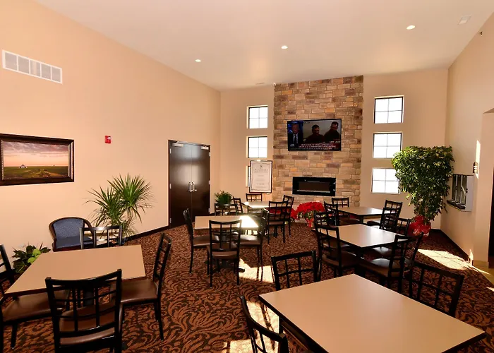 Cobblestone Inn & Suites - Holstein