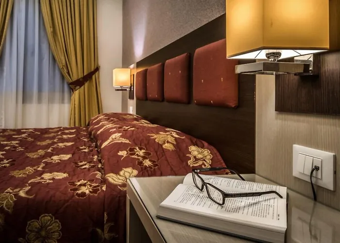 Rex Hotel