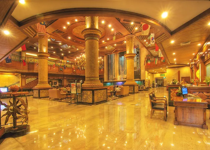 Planet Holiday Hotel & Residence
