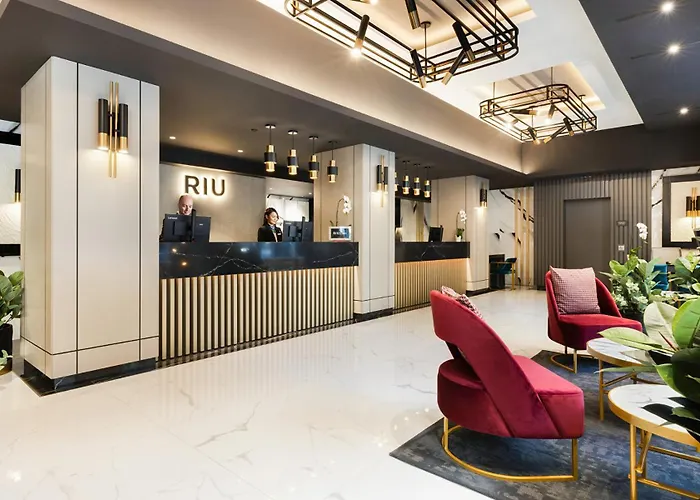 Riu Plaza Toronto