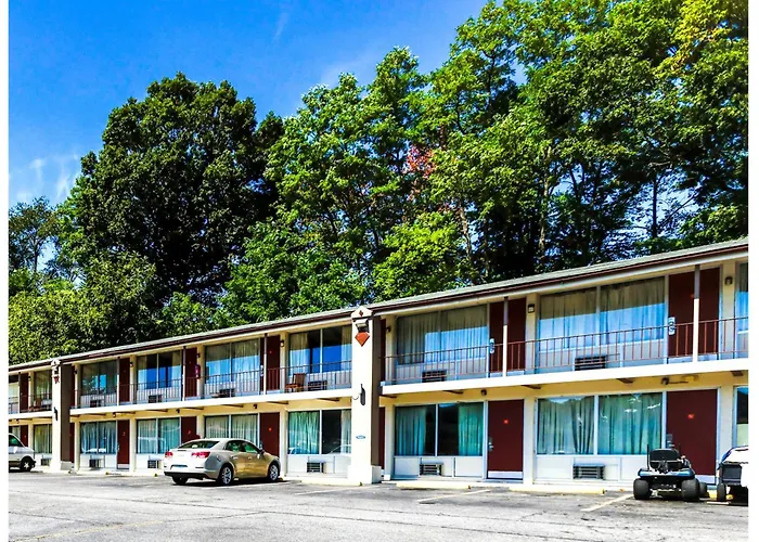 Edyn Hotel By Townhouse Wytheville Us 52