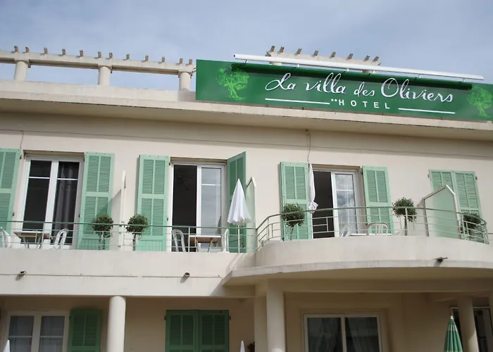 Hotel La Villa Des Oliviers, Seaside Hotel