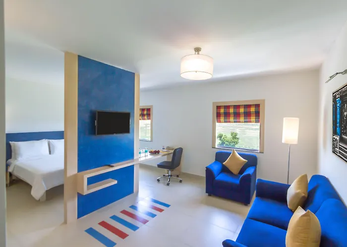 Kalyan Grand - A Business Hotel