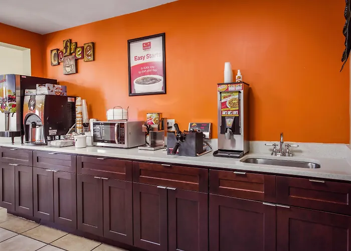 Econo Lodge Waynesville