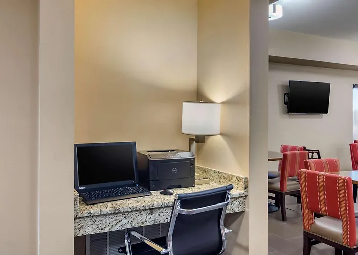 Comfort Inn South Chesterfield - Colonial Heights