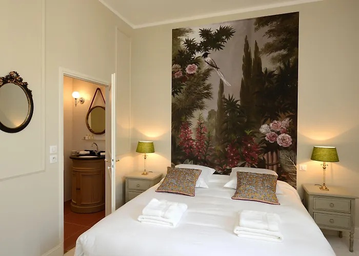 Grand Hôtel Henri - Les Collectionneurs