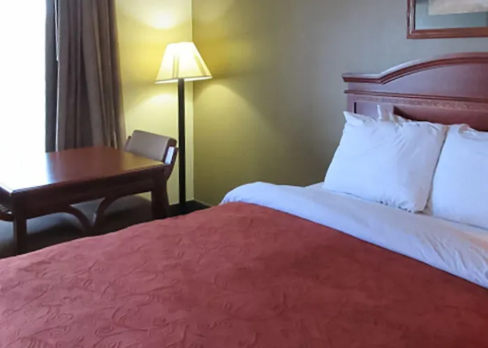 Rodeway Inn Walterboro I-95