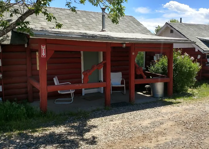 Roundtop Mountain Vista - Cabins And Motel