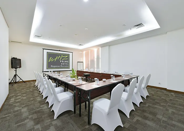 Whiz Prime Hotel Megamas Manado