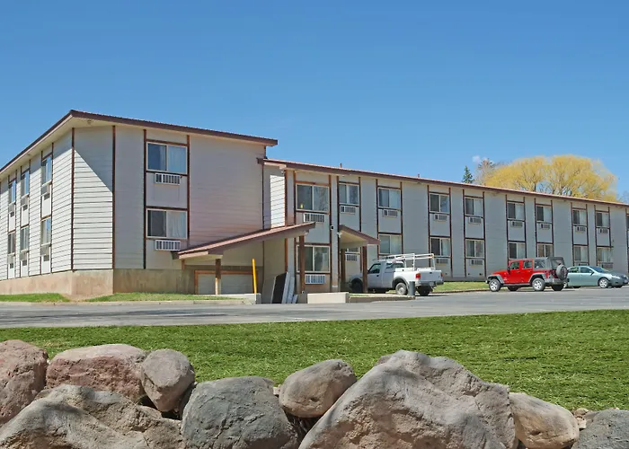 The Junction Hotel And Hostel