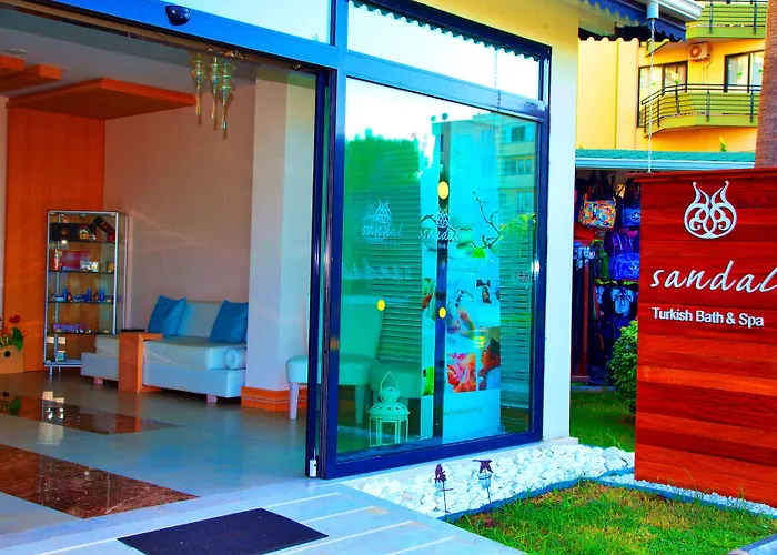 Green Garden Resort & Spa Hotel