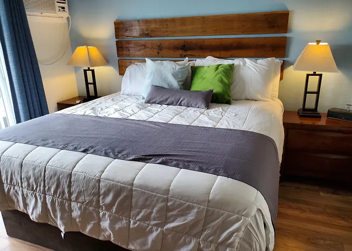 Knight'S Key Suites