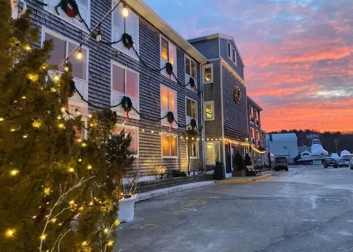 The Hotel At Cape Ann Marina