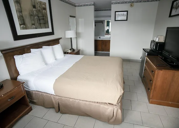 Pacific Inn