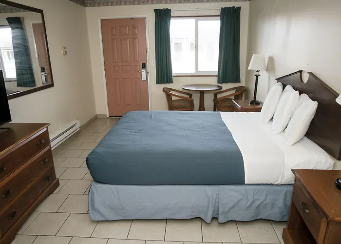 Pacific Inn