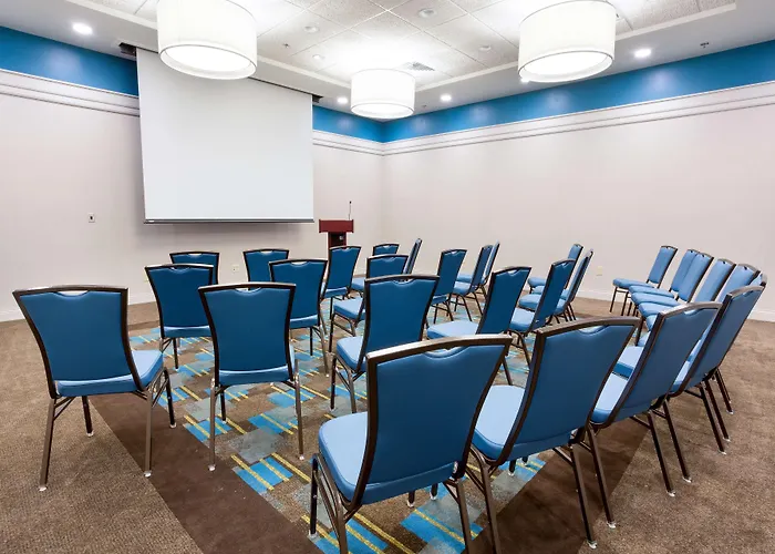 Drury Inn & Suites Burlington