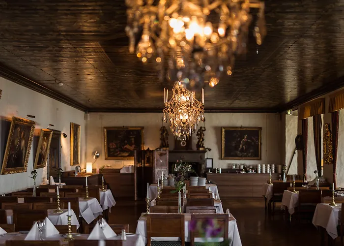 Hotel Gyllene Uttern