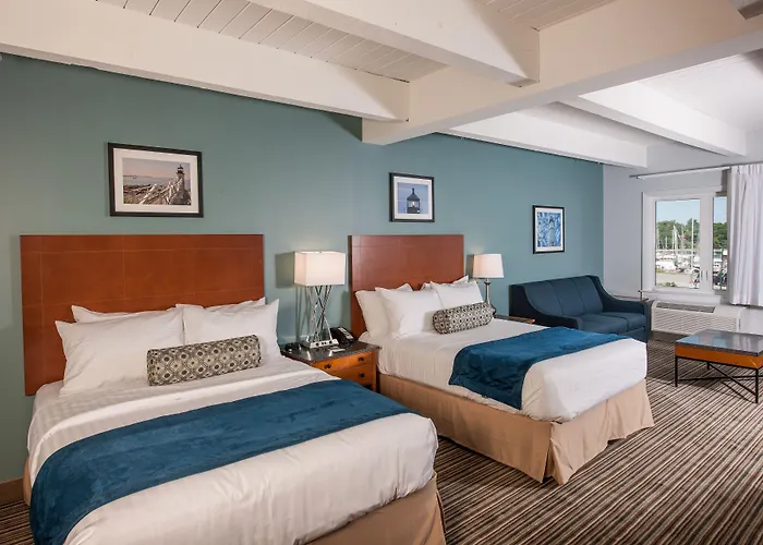 Rockland Harbor Hotel