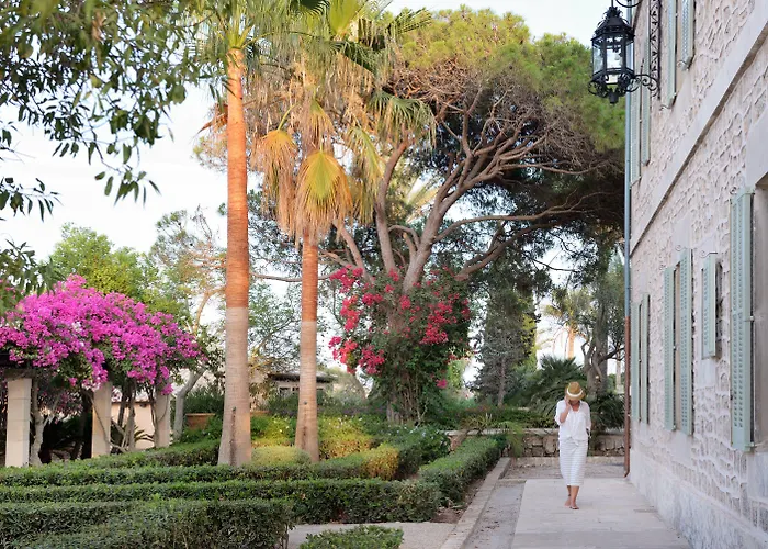 Cal Reiet Holistic Retreat
