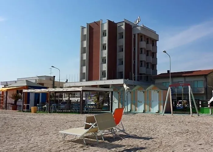 Hotel Ambassador
