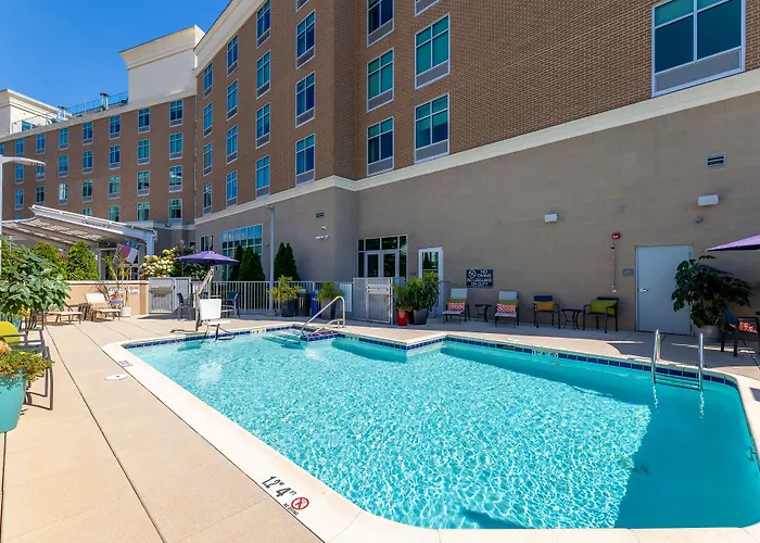 Hilton Garden Inn Asheville Downtown