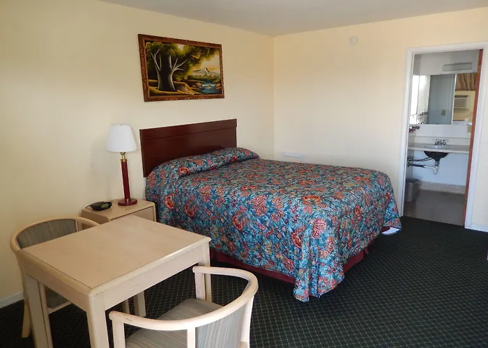 Townsman Motel
