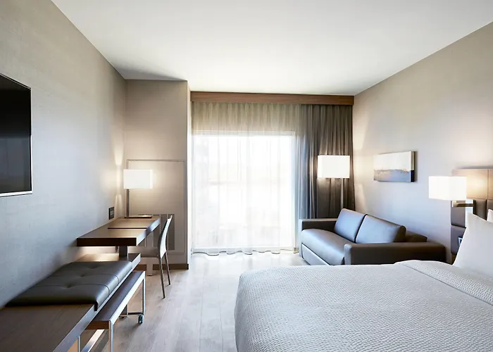 Ac Hotel By Marriott Phoenix Tempe/Downtown
