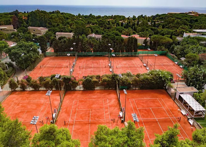 Forte Village Resort - Villa Del Parco & Spa