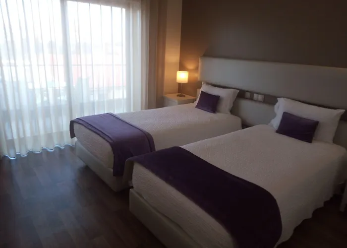 Hotel Monte Lírio