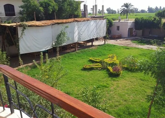 New Memnon Hotel