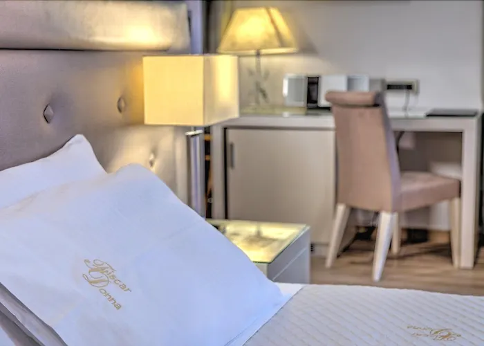 Fiscardonna Luxury Suites