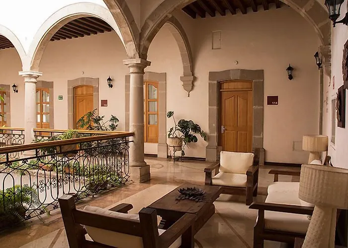 Hostal De La Monja