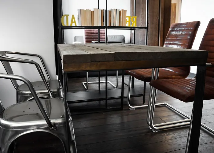 Too-Good Premium Apartments