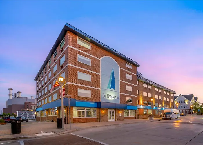 The Harborview On Lake Michigan, An Ascend Collection Hotel