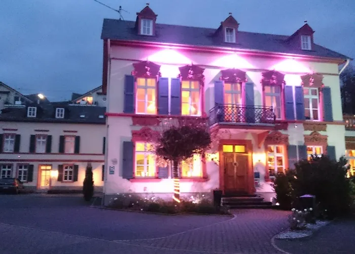 Romantik Hotel Villa Sayn