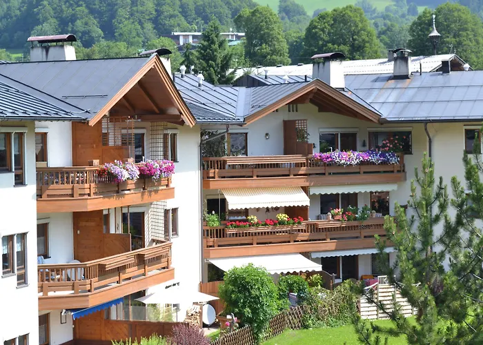 Hotel Aurach