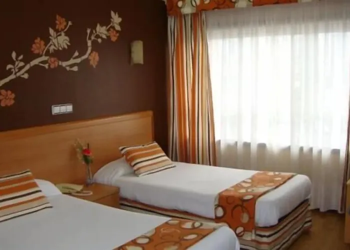 Hotel Almirante