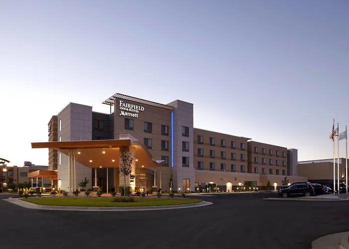 Fairfield By Marriott Inn & Suites Wheeling At The Highlands
