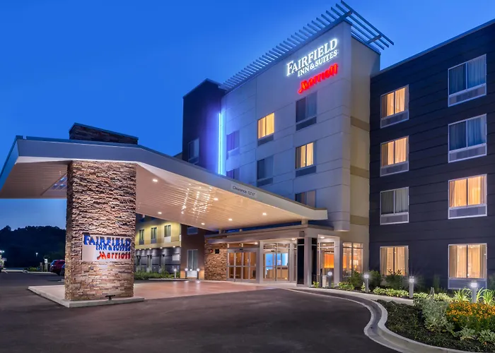 Fairfield Inn & Suites By Marriott Huntington