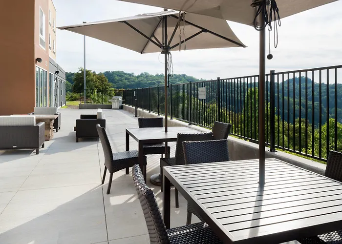 Fairfield Inn & Suites By Marriott Huntington