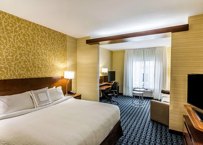 Fairfield Inn & Suites By Marriott Butte