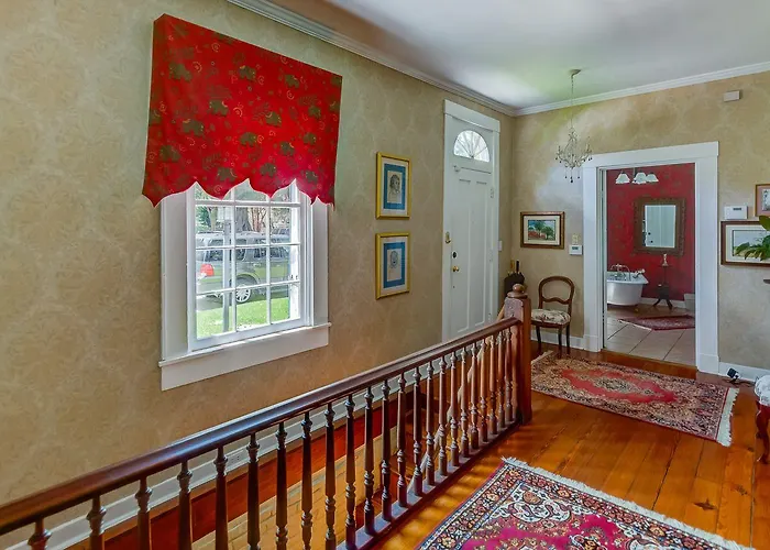 Steele Cottage