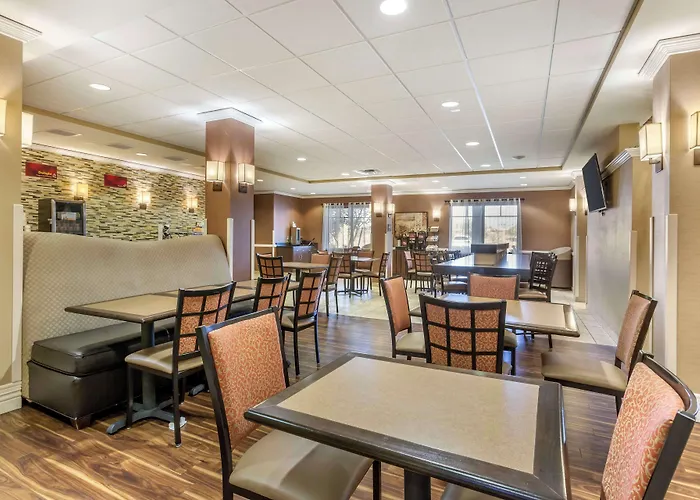 Best Western Plus Chandler Hotel&Suites