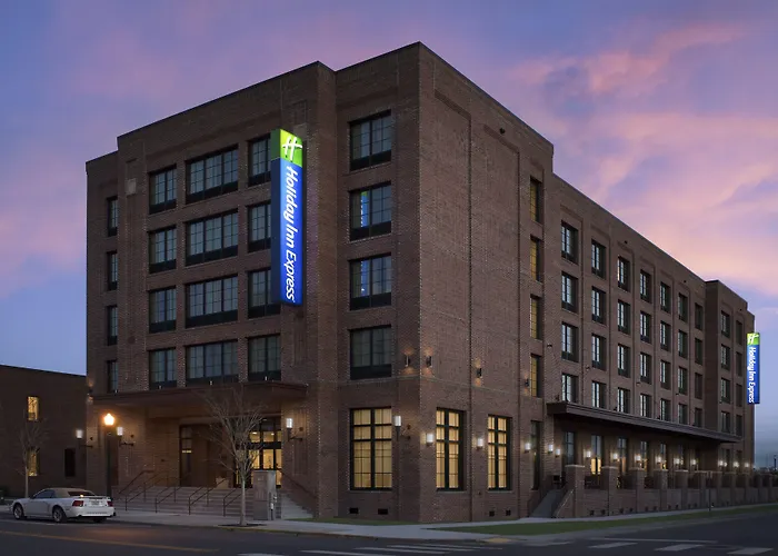 Holiday Inn Express Pensacola Downtown By Ihg