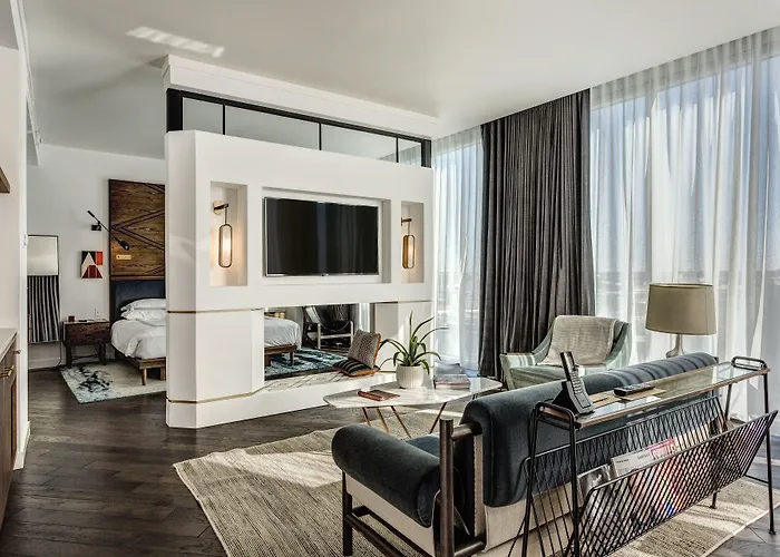 Thompson Nashville, By Hyatt