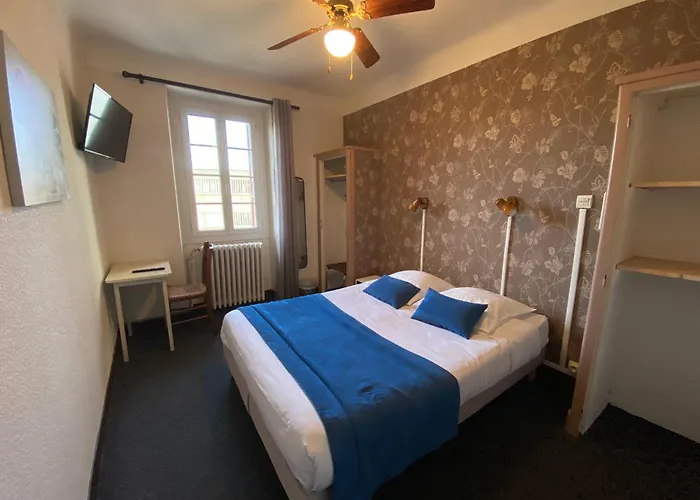 Au Royal Hotel
