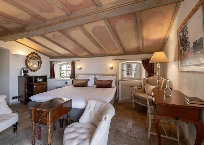 Chateau Le Cagnard