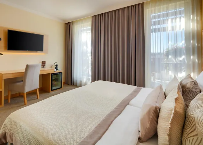 Hotel Clement