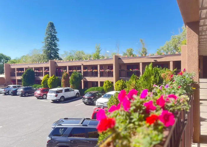 El Sendero Inn, An Ascend Collection Hotel